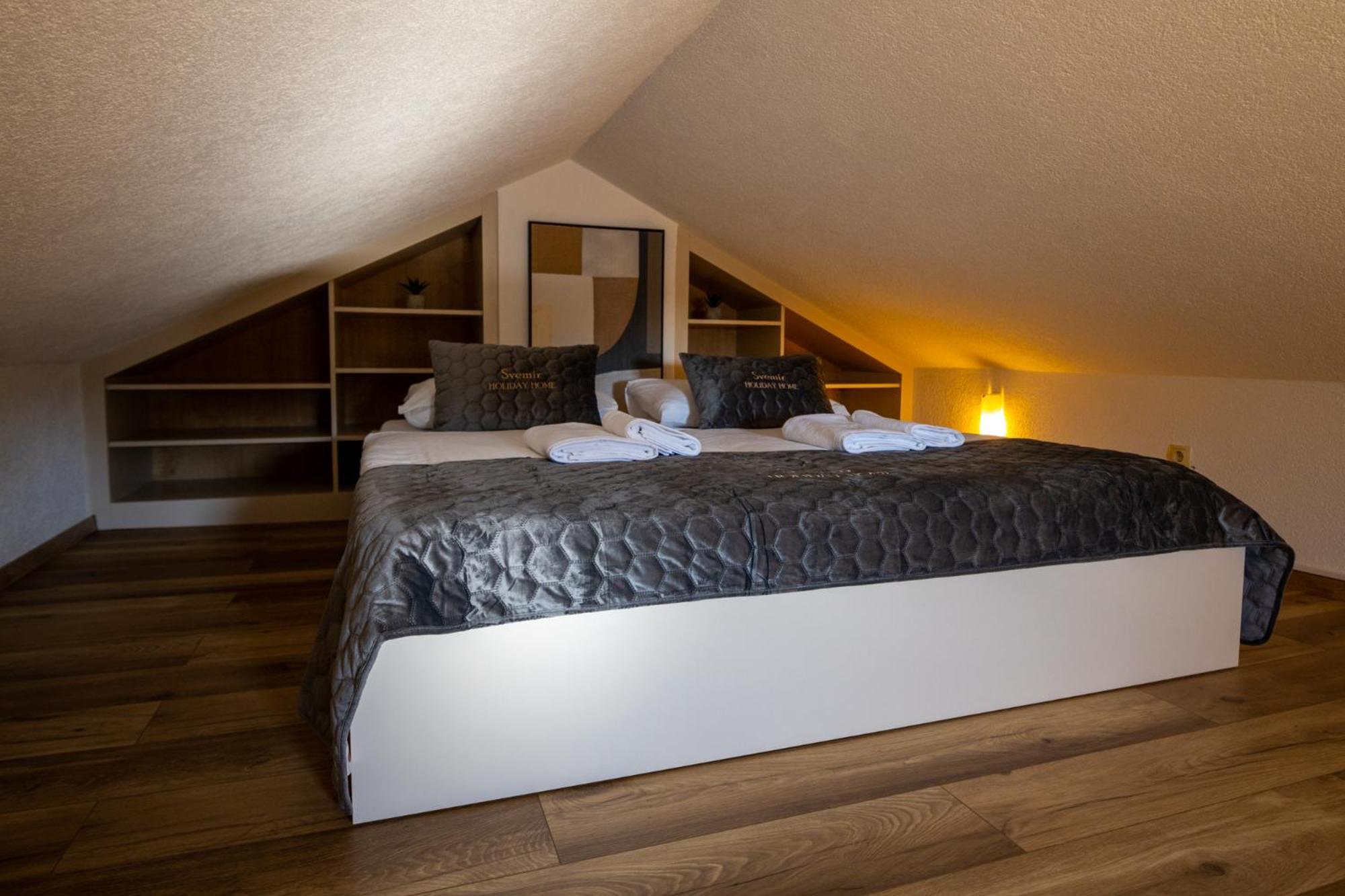 Holiday Home Svemir Drage Buitenkant foto